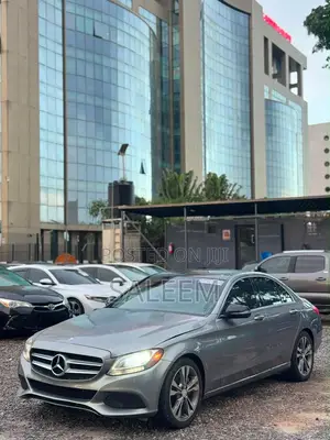 Mercedes-Benz C300 2016 Silver
