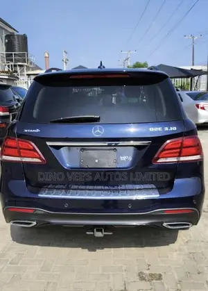 Mercedes-Benz GLE-Class 2018 Blue