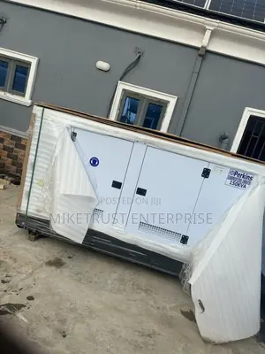 Perkins 150kva Diesel Soundproof Heavy Duty Generator