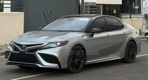 Toyota Camry XSE 2023 Silver