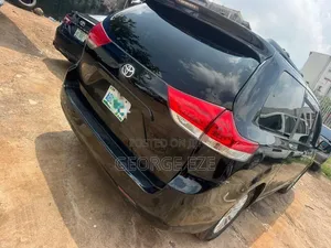 Toyota Sienna 2011 Black