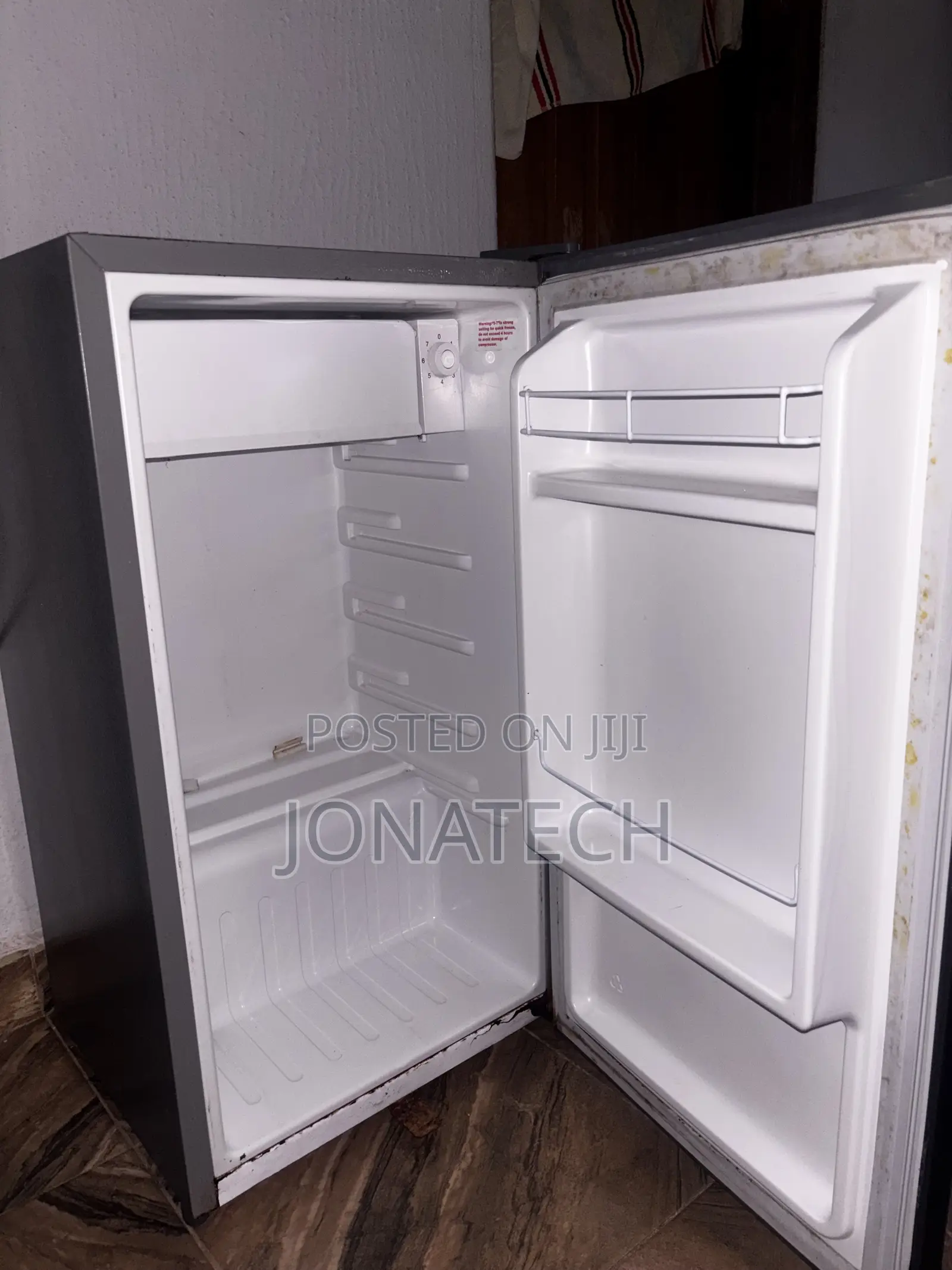 Hisense Side Door Fridge