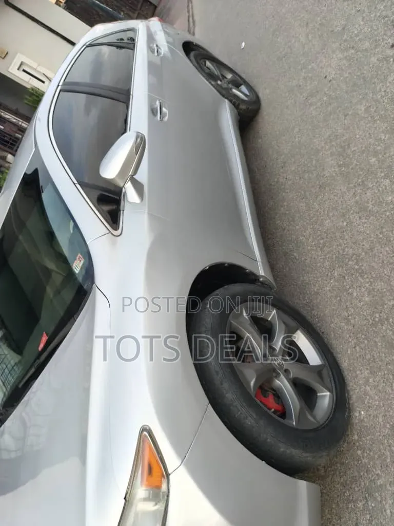 Toyota Venza Limited 2010 Silver