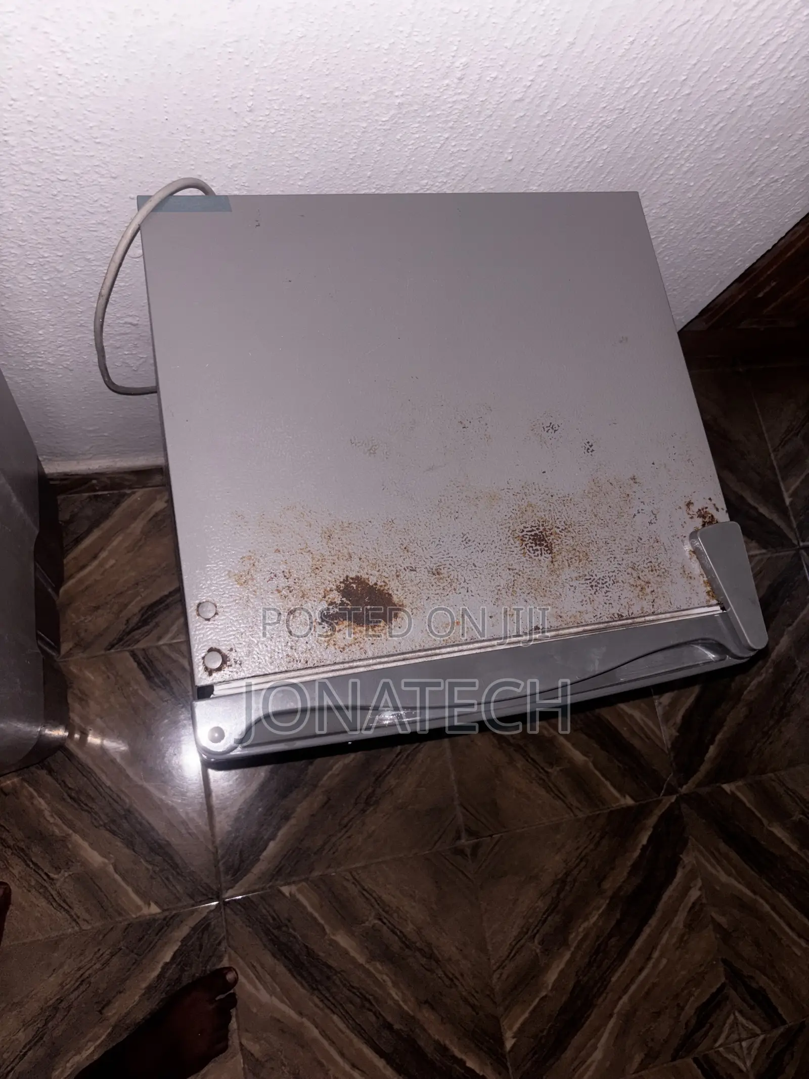 Hisense Side Door Fridge