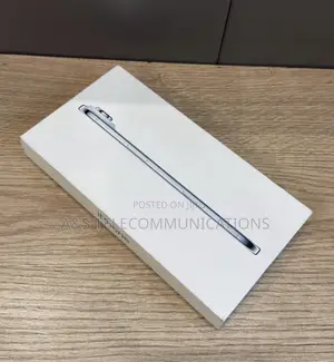 New Apple iPhone 17 512 GB Silver