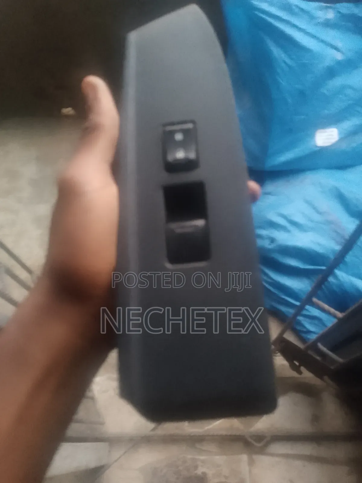 Pressing Button 2008 Front Right Side Single Auto