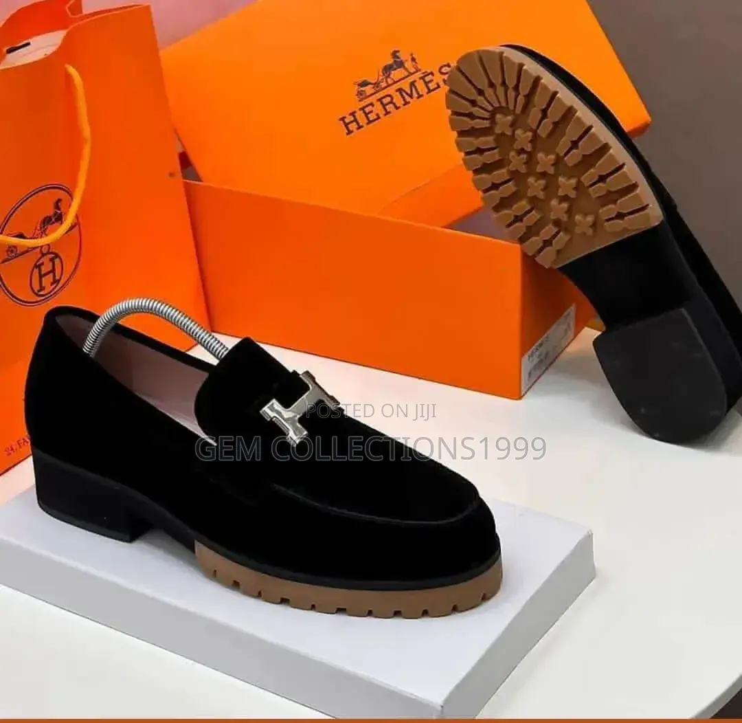 Hermes Shoe