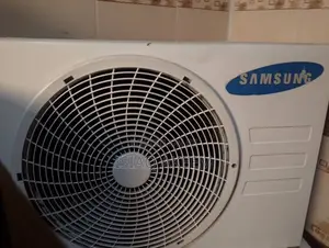 Samsung AC for Sale With Full Kits Working Good Ilorin Location
