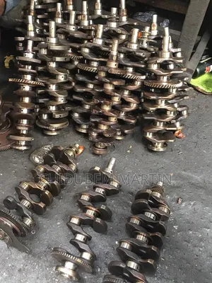 Dealers on Import Nd Export in All Kinds of Genuine Engine Parts