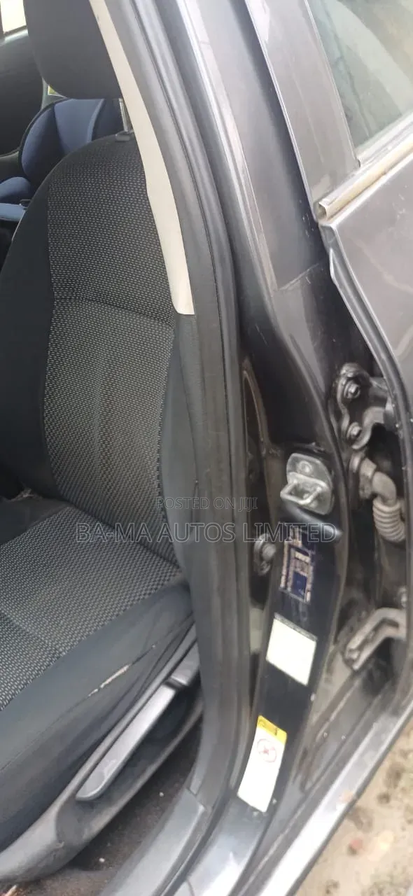 Toyota Corolla 2011 Gray