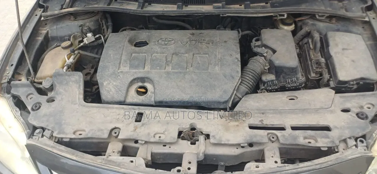 Toyota Corolla 2011 Gray