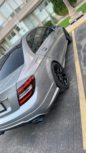 Mercedes-Benz C250 2012 Gray