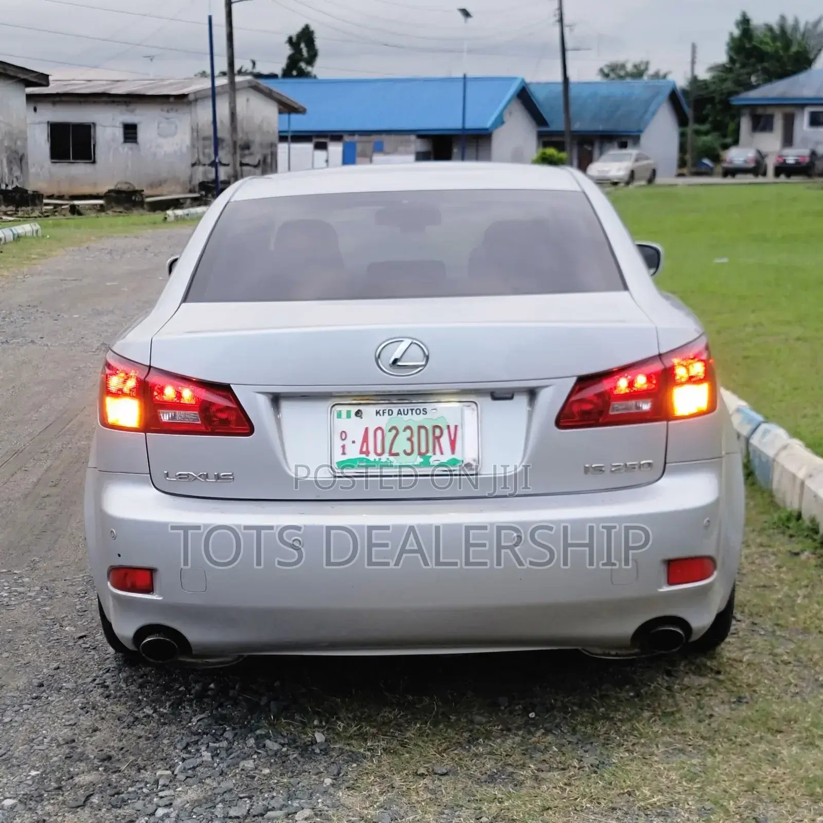 Lexus IS 250 Automatic 2010 Silver