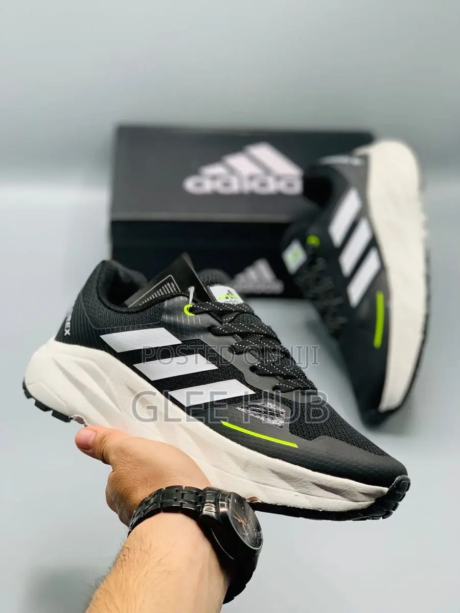 Adidas Quality Sneakers