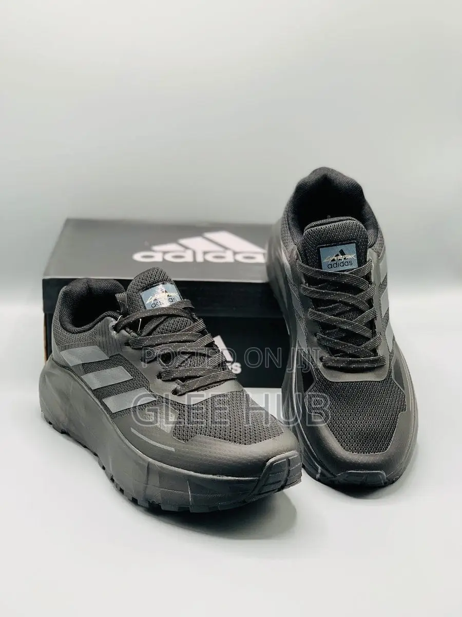 Adidas Quality Sneakers