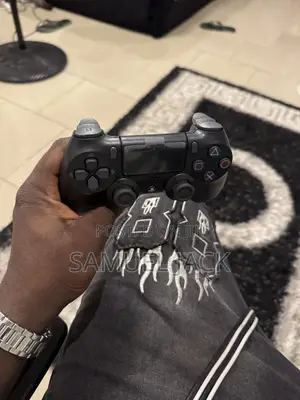UK Used PS4 Controller