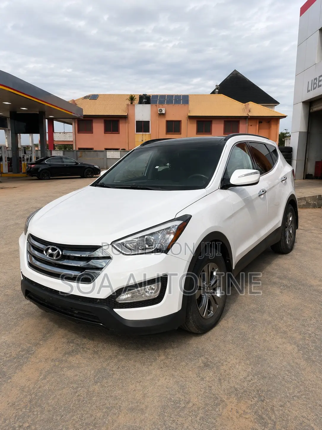 Hyundai Santa Fe 2016 White