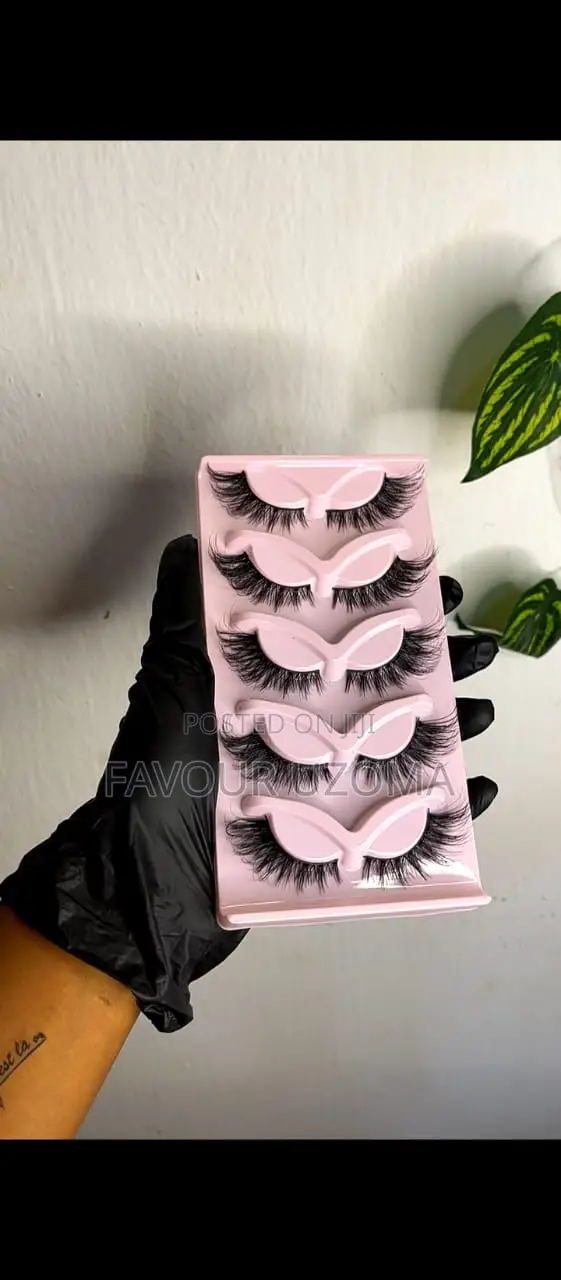 Full Set Strip Lashes