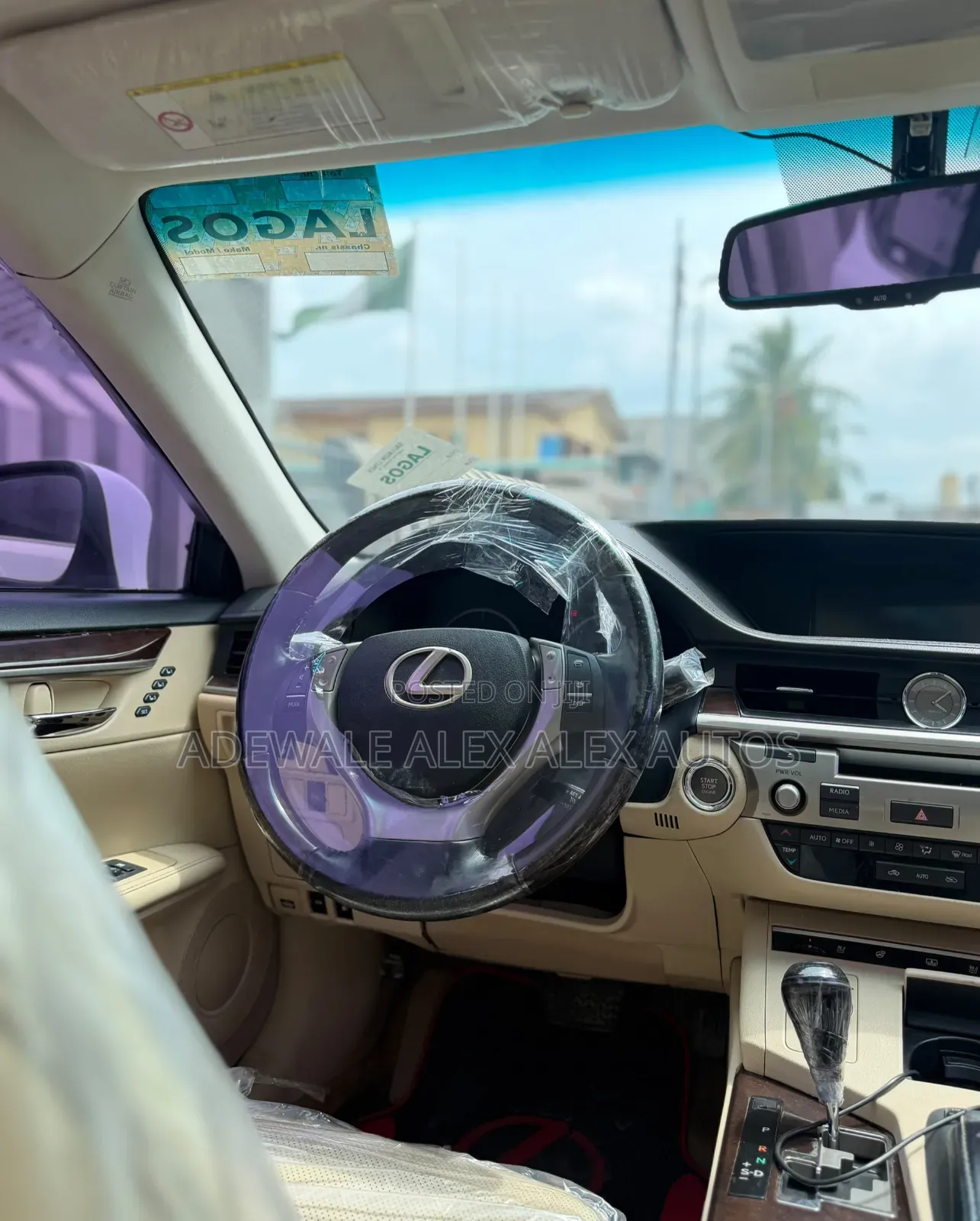 Lexus ES 2015 White
