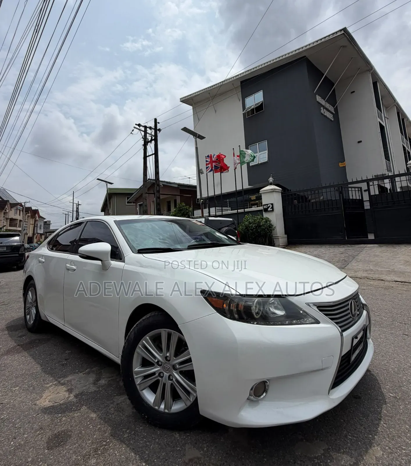 Lexus ES 2015 White
