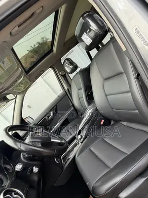 Mercedes-Benz GLK-Class Base GLK 350 4dr 4x2 (3.5L 6cyl 7A) 2015 Gray