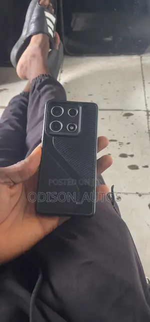 Infinix Note 30 Pro 256 GB Gold