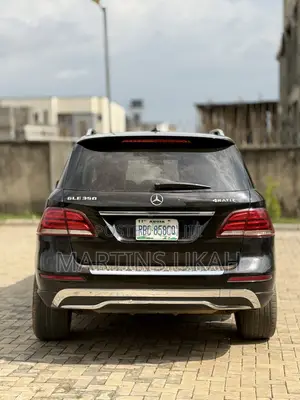 Mercedes-Benz M Class ML350 4MATIC 4dr SUV AWD (3.5L 6cyl 7A) 2014