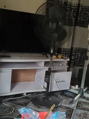 A 70 Watt Maxi Fan