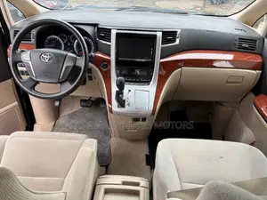 Toyota Vellfire 2.5 Z A Edition 2015 Burgundy