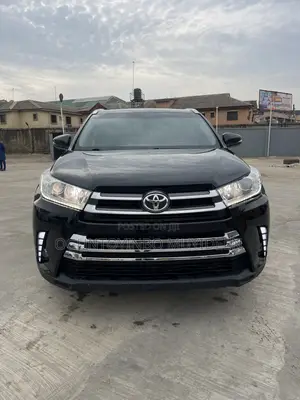 Toyota Highlander 2015 Black