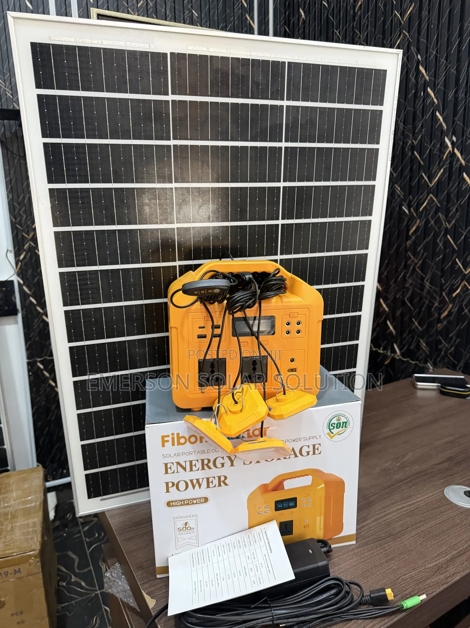 500w Fibon Solar With 100w Panel and 4bulbs