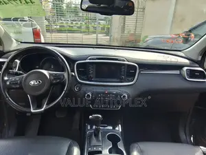 Kia Sorento 3.3L EX FWD 2017 Gray