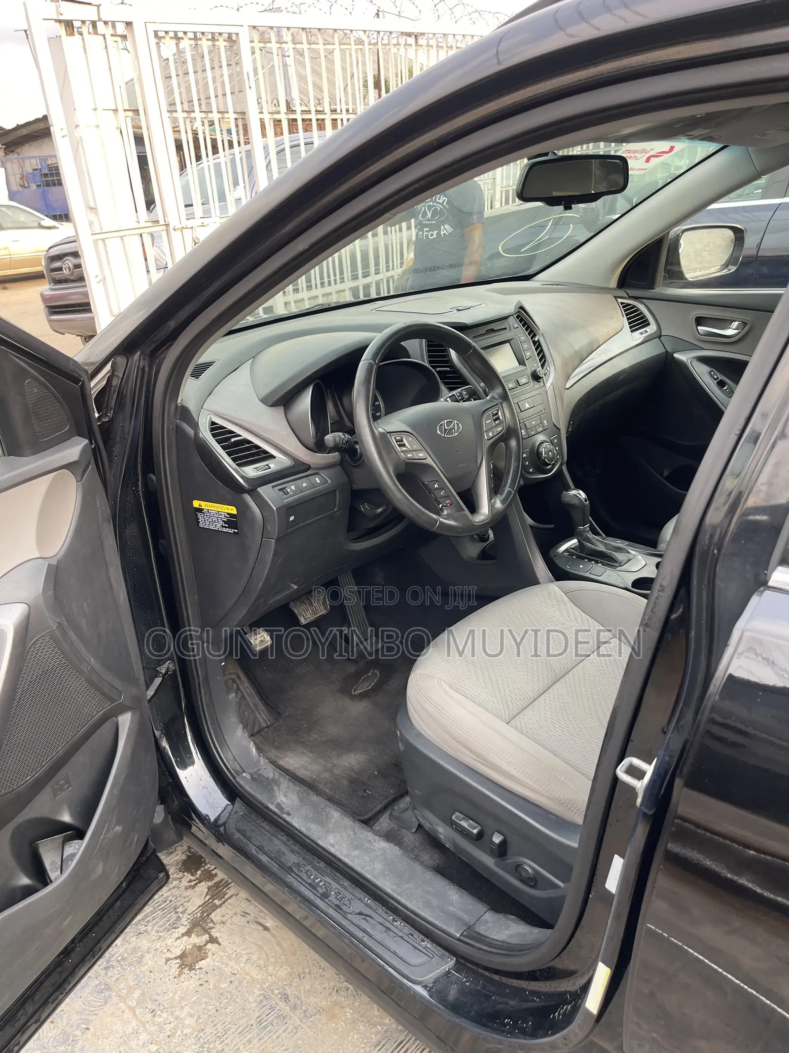 Hyundai Santa Fe 2015 Black