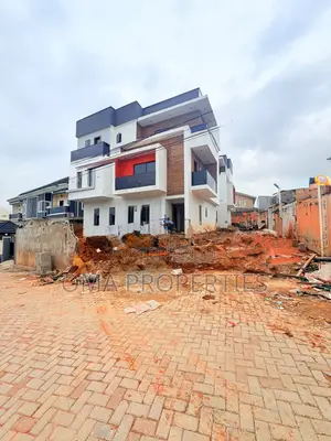 Furnished 5bdrm House in Magodo for sale