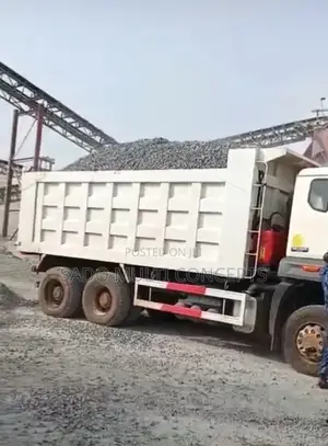 Granite and Stone Dust