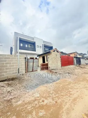 Furnished 4bdrm House in Ilupeju for sale