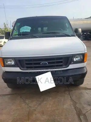 Ford E250 2006 White