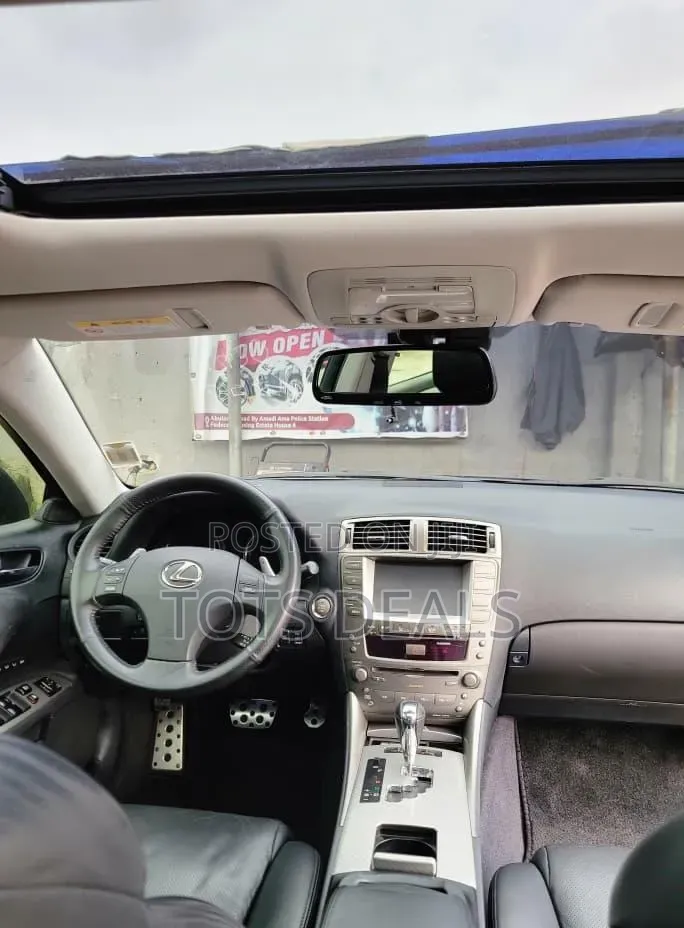 Lexus IS 250 Automatic 2010 Silver