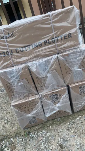 Brand New Yinghe 2ft Cutting Plotter