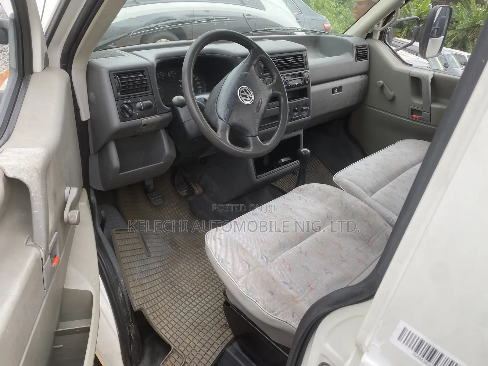 Volkswagen Transporter 2004 White