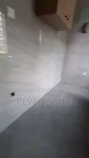 2bdrm Block of Flats in Oworonshoki / Gbagada for rent