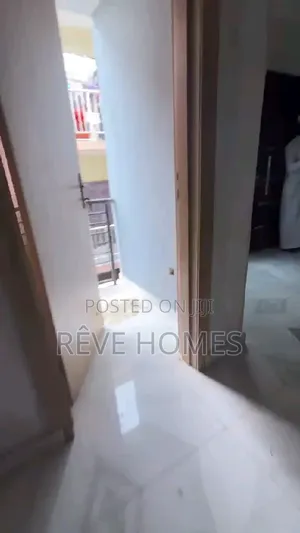2bdrm Block of Flats in Oworonshoki / Gbagada for rent