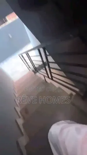 2bdrm Block of Flats in Oworonshoki / Gbagada for rent