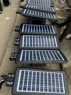 3 Eyes Solar Street Light 300w