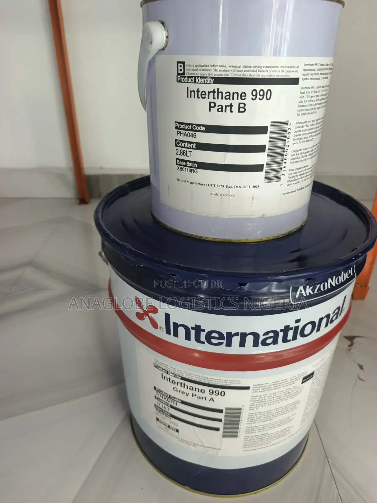 Interthane 990 (A&B) International Marine Paint
