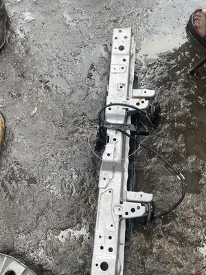 Front Cut Rav4 2020
