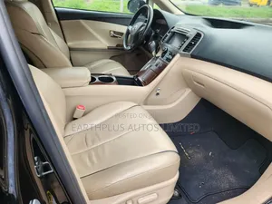 Toyota Venza 2011 Black