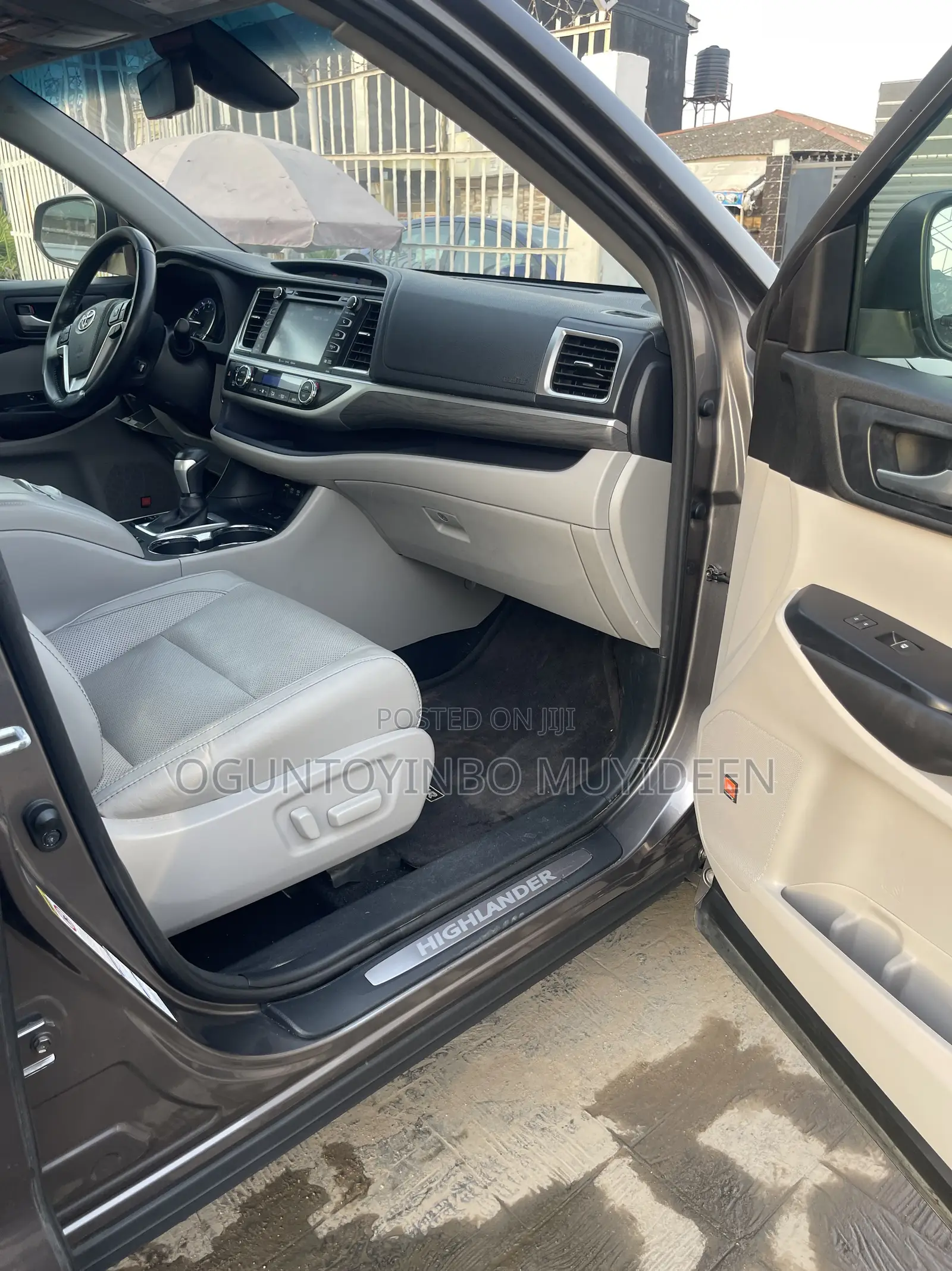 Toyota Highlander 2017 Gray