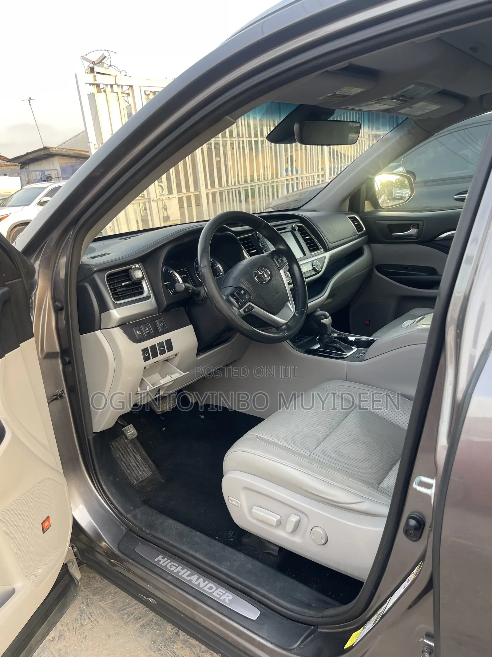 Toyota Highlander 2017 Gray