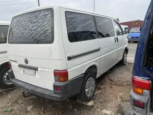Volkswagen Transporter 2005 White